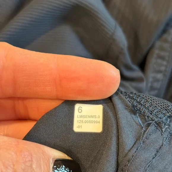 Lululemon Dance Studio Mid-Rise Jogger True Navy size 6 EUC - Picture 5 of 5